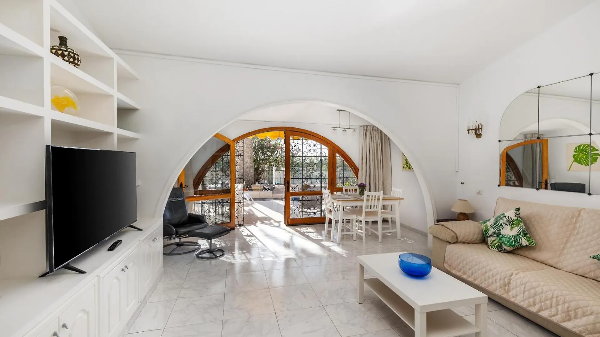 Sunsuite Casa Bonita, 4 San Bartolomé 0*,  İspanya